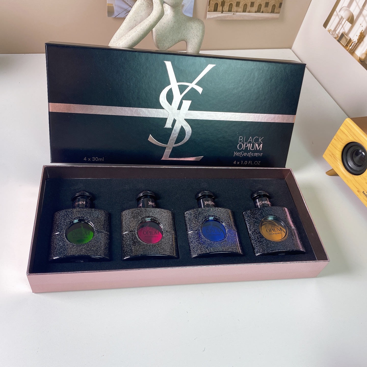 Saint Laurent perfume